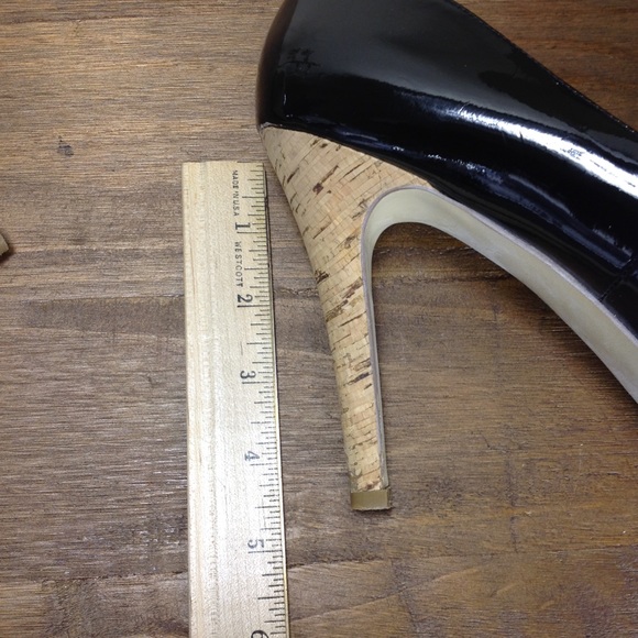 Nine West Black Patent Leather Platform Heels - Picture 7 of 8